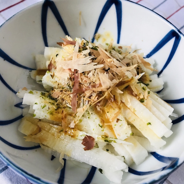 青のりと鰹節で簡単おつまみ♪長芋の短冊サラダ